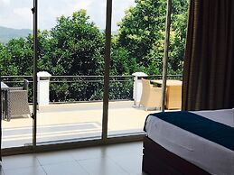 Elegant Hotel