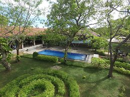 Yala Villa
