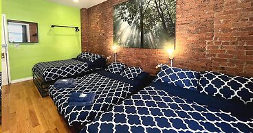 NYC Empire Apartments