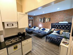 NYC Empire Apartments