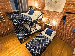 NYC Empire Apartments