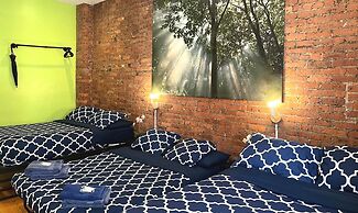 NYC Empire Apartments