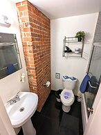 NYC Empire Apartments