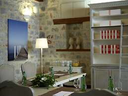 Porto Vitilo Boutique Hotel