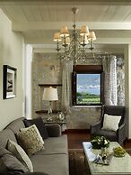 Porto Vitilo Boutique Hotel