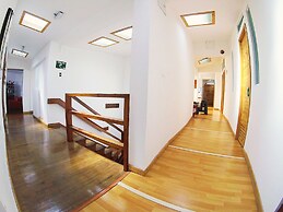 Hostal De La 57 - Hostel