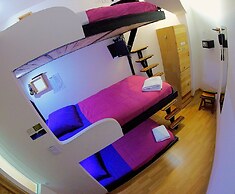 Hostal De La 57 - Hostel