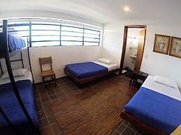 Hostal De La 57 - Hostel