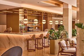 Universal Grand León & Spa