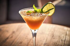 Universal Grand León & Spa