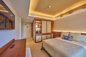 Universal Grand León & Spa