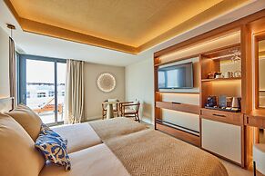 Universal Grand León & Spa