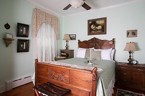 E J Bowman House Bed & Breakfast