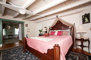 E J Bowman House Bed & Breakfast