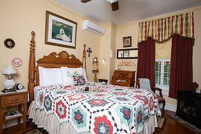 E J Bowman House Bed & Breakfast