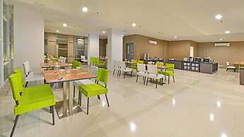 Whiz Prime Hotel Hasanuddin Makassar