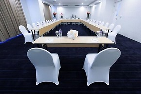 Platinum Balikpapan Hotel & Convention Hall