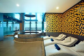 Platinum Balikpapan Hotel & Convention Hall