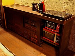 Theatre and Library Residence -Kyoto Imagumano-