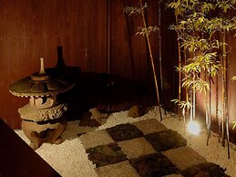 Theatre and Library Residence -Kyoto Imagumano-