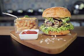 Fame Hotel Sunset Road Kuta