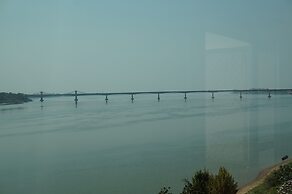 Mekong Paradise Resort