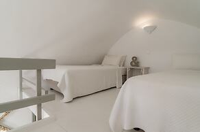 Kampanario Luxury Villa