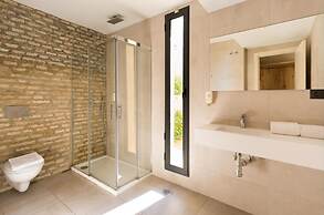 Black Swan Hostel Sevilla