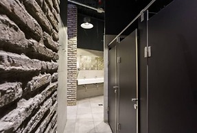 Black Swan Hostel Sevilla