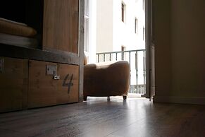 Black Swan Hostel Sevilla