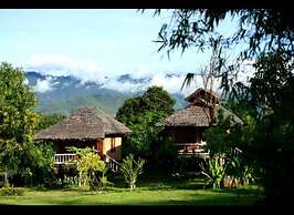 Pai Love & Baan Chon Phao Resort