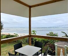 Castaway Lodge