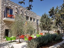 Talitha Kumi Guest House