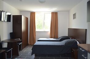 Zwei Raben Pension