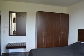 Zwei Raben Pension
