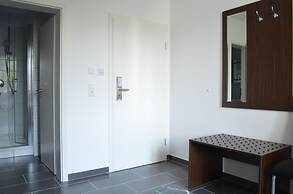 Zwei Raben Pension