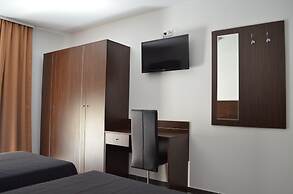 Zwei Raben Pension