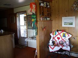 Singing Sands Inn Motel