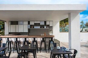 Casa Bianca - Adults Only by Checkin