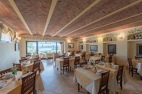 Hotel Saturno Fontepura