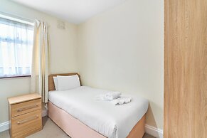 Woodlands Lodge Ilford