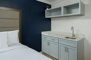 City Express by Marriott New Orleans 1-10