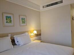 JURERÊ BEACH VILLAGE STUDIOS TEMPORADA