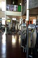 Raybow International Hotel