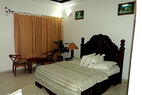 Raybow International Hotel