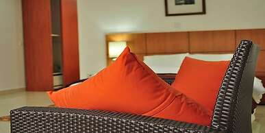 Raybow International Hotel