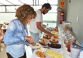 CLH Suites Bonito Centro