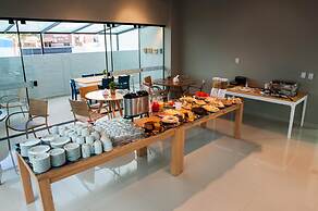 CLH Suites Bonito Centro