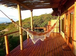 Travessia Beach Lodge