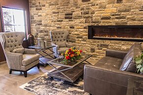 Cobblestone Hotel & Suites – Chippewa Falls